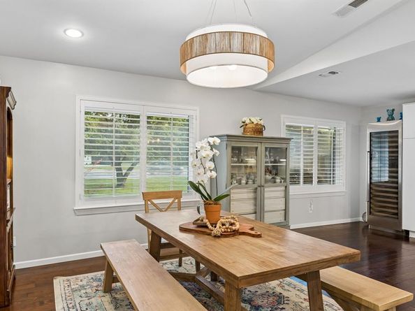 5709  Forest Lane , Dallas Texas 75230