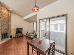 17490  Meandering Way  1709, Dallas Texas 75252