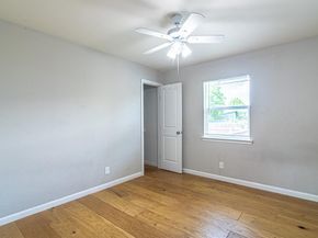 4447  Moler Street , Dallas Texas 75211