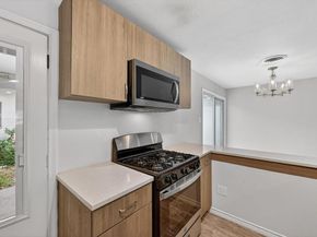 1817  Ruth Street , Arlington Texas 76010