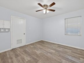 1817  Ruth Street , Arlington Texas 76010