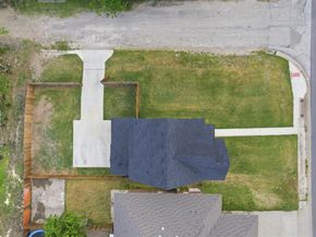 4621  Mccart Avenue , Fort Worth Texas 76115