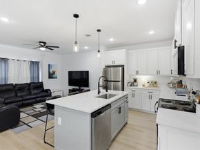 4621  Mccart Avenue , Fort Worth Texas 76115