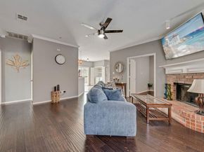 4009  Eisenhower Street , Carrollton Texas 75007