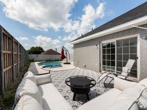 4009  Eisenhower Street , Carrollton Texas 75007
