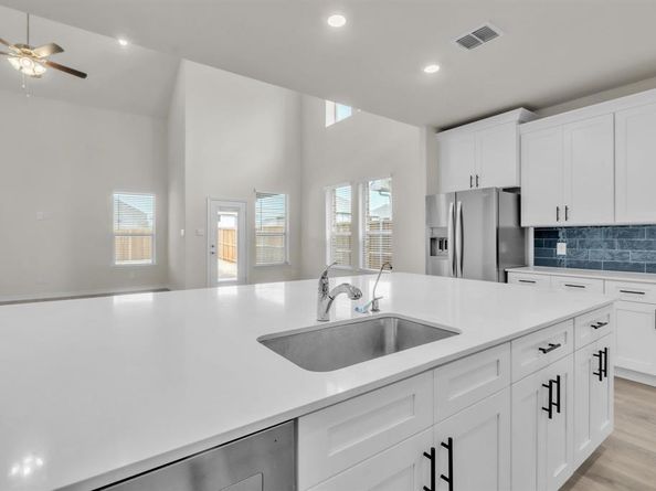 9404  Gossamer St  , McKinney Texas 75071
