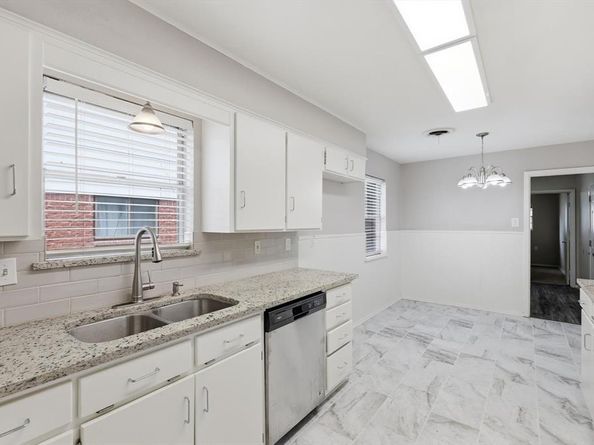 713  Waggoner Drive , Arlington Texas 76013