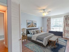 1220  Farnham Court E, Irving Texas 75062