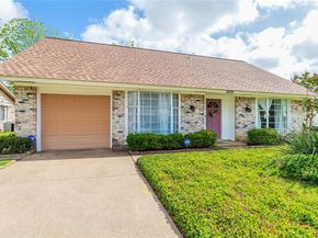 1220  Farnham Court E, Irving Texas 75062