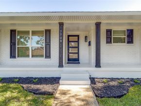 7709  El Pensador Drive , Dallas Texas 75248