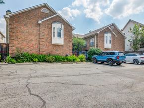 3918  Holland Avenue  110, Dallas Texas 75219