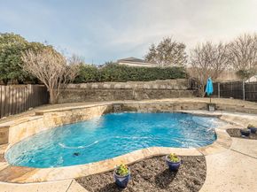 5021  Valleyside Drive , Fort Worth Texas 76123