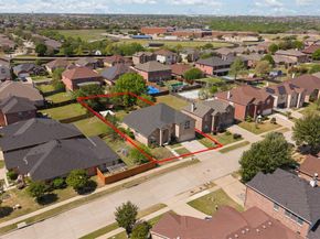 7722  Labrador Drive , Arlington Texas 76002