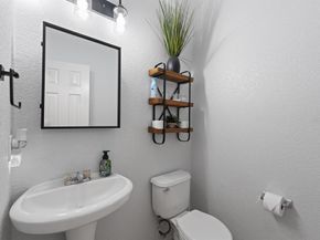 7722  Labrador Drive , Arlington Texas 76002