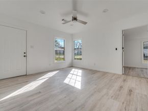 1559 E Ohio Avenue , Dallas Texas 75216