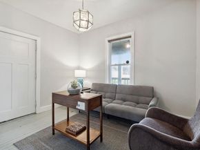 5346  Ash Lane , Dallas Texas 75223