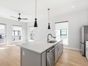 129  Garden Court E, Arlington Texas 76013