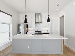 129  Garden Court E, Arlington Texas 76013