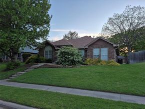 3303  Greenglen Circle , Carrollton Texas 75007