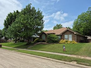 3303  Greenglen Circle , Carrollton Texas 75007