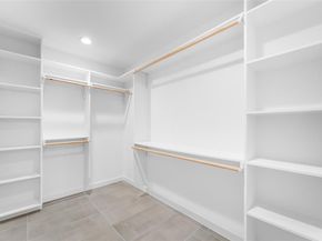 2434  Iroquois Street , Dallas Texas 75212