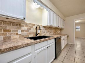 821  Timberoaks Drive , Azle Texas 76020