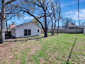 821  Timberoaks Drive , Azle Texas 76020
