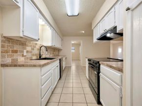 821  Timberoaks Drive , Azle Texas 76020