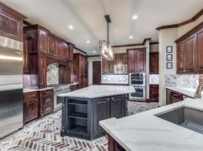6428  Lavendale Avenue , Dallas Texas 75230