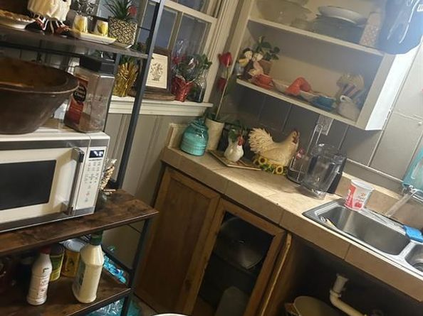 5725  Spencer Street , Forest Hill Texas 76119