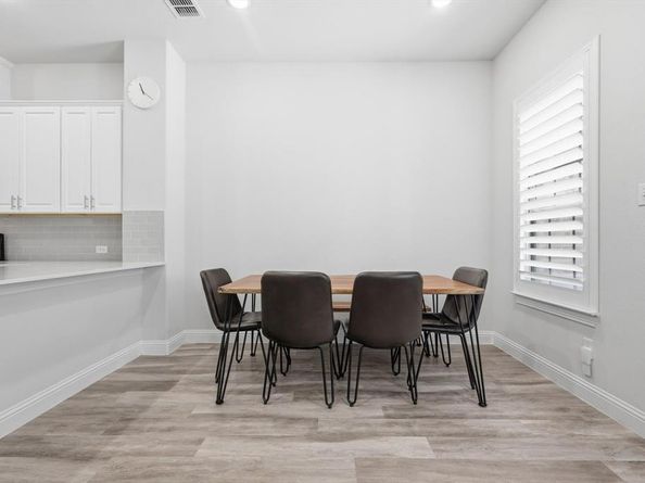 1567  Windermere Way , Farmers Branch Texas 75234