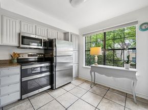7640 W Greenway Boulevard  6E, Dallas Texas 75209