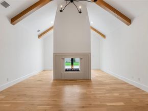 5510  Del Roy Drive , Dallas Texas 75230