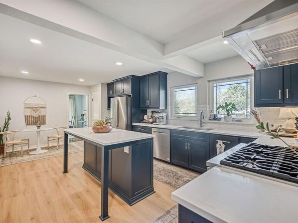 2801  5th Avenue , Fort Worth Texas 76110