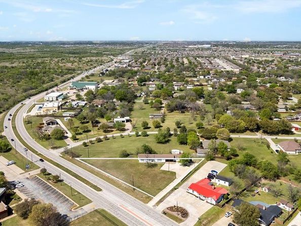 5338  Boat Club Road , Fort Worth Texas 76135