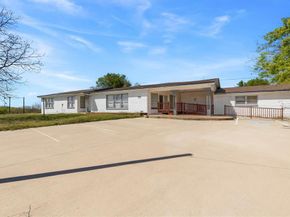 5338  Boat Club Road , Fort Worth Texas 76135