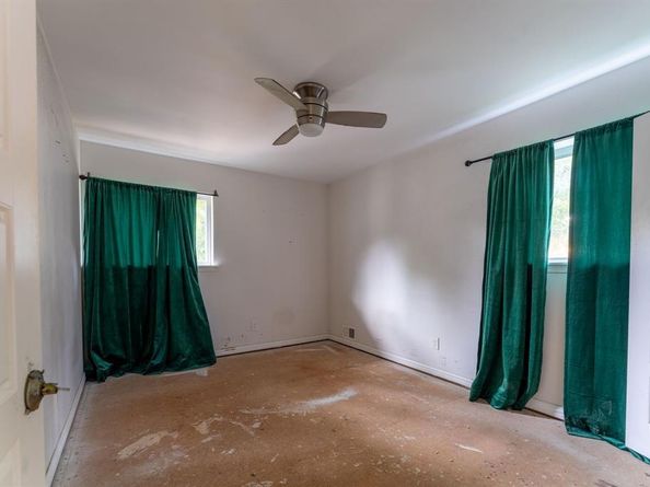 9797  Broken Bow Road , Dallas Texas 75238