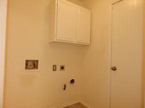 5204  Welbeck Court , Garland Texas 75043