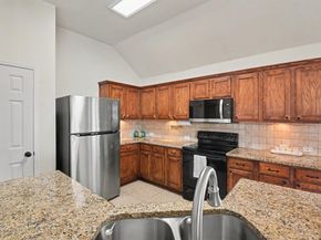 3921  Iris Court , McKinney Texas 75070