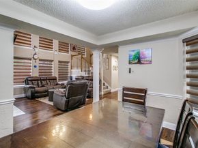 9432  Blue Jay Way , Irving Texas 75063