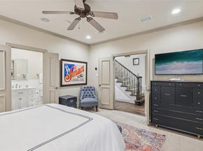 2705  Welborn Street , Dallas Texas 75219