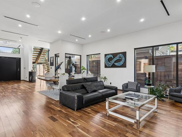 8619  San Fernando Way , Dallas Texas 75218