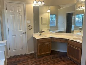 5002  Redwater Drive , Arlington Texas 76018
