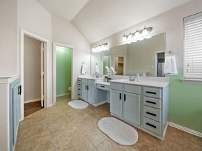 588  Louder Way , Fate Texas 75087