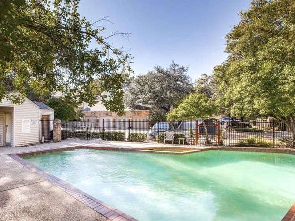 7340  Skillman Street  1203, Dallas Texas 75231