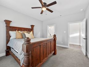 1913 E Myrtle Street , Fort Worth Texas 76104