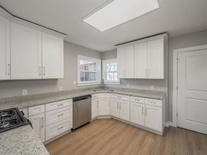 100  Crestwood Drive , Fort Worth Texas 76107