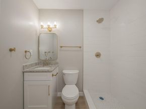 100  Crestwood Drive , Fort Worth Texas 76107