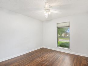 1934  Lost Creek Drive , Arlington Texas 76006