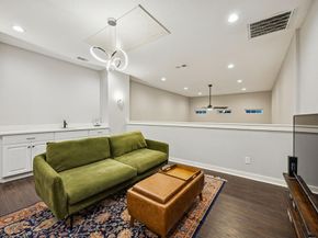 1730  Kraft Street , Dallas Texas 75212